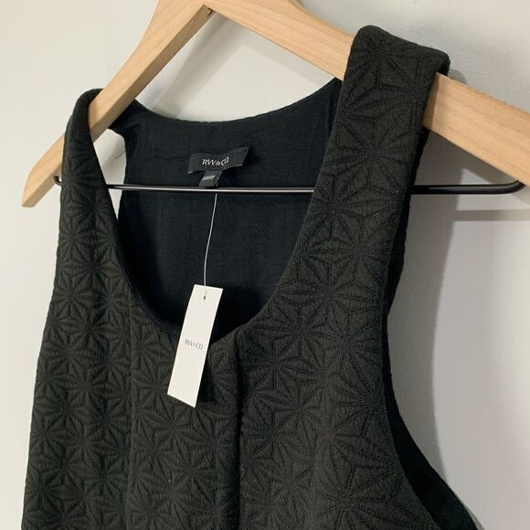 RW&Co Black Sleeveless Peplum Pattern Top - Picture 4 of 8